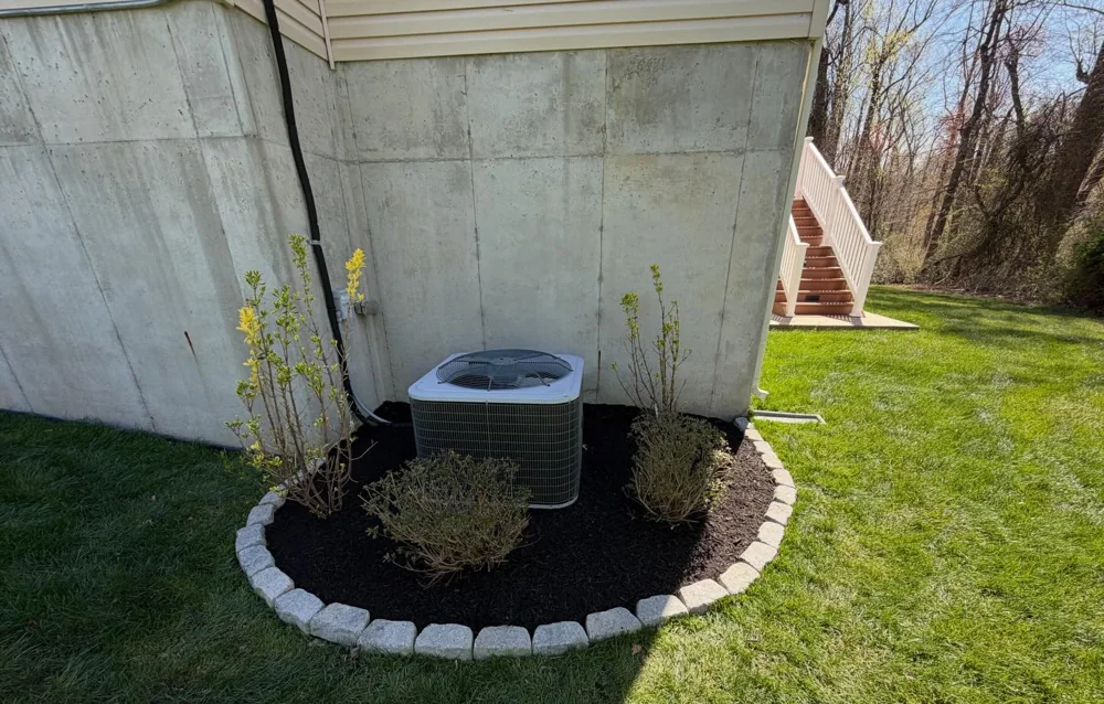 Stone-edged foundation planting